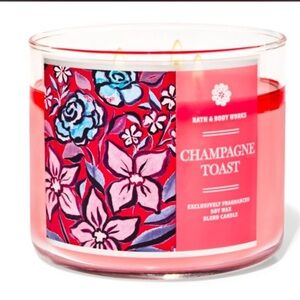 Bath & Body Works 3 Wick Champagne Toast Candle